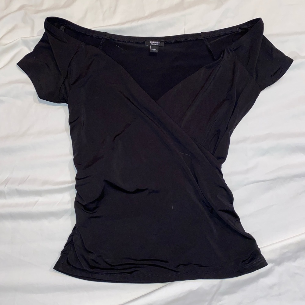 Guess Off the shoulder Blouse, Size: XS